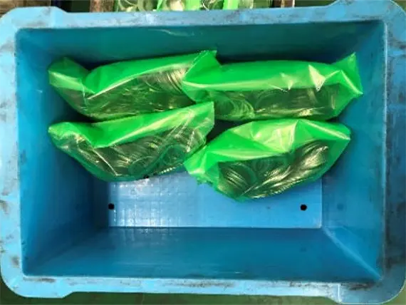 その他梱包 防錆袋による梱包