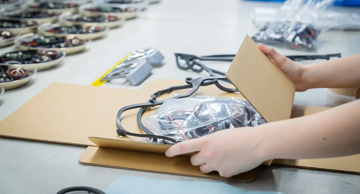 部品 梱包代行サービス